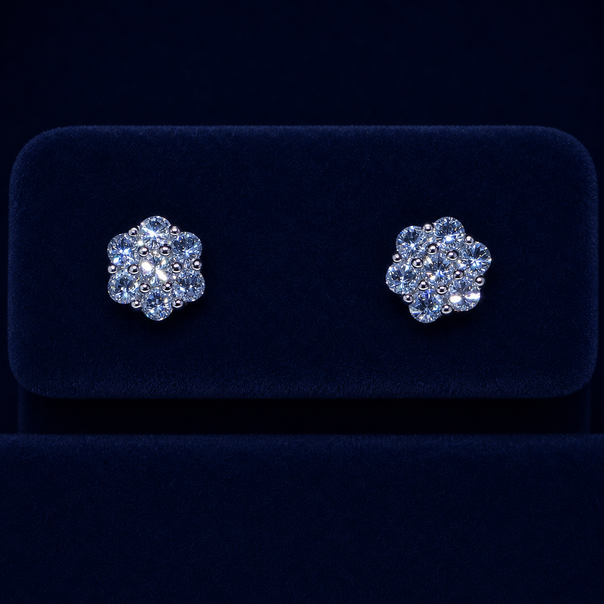 Small Honeycomb Flower Cluster Stud Earrings