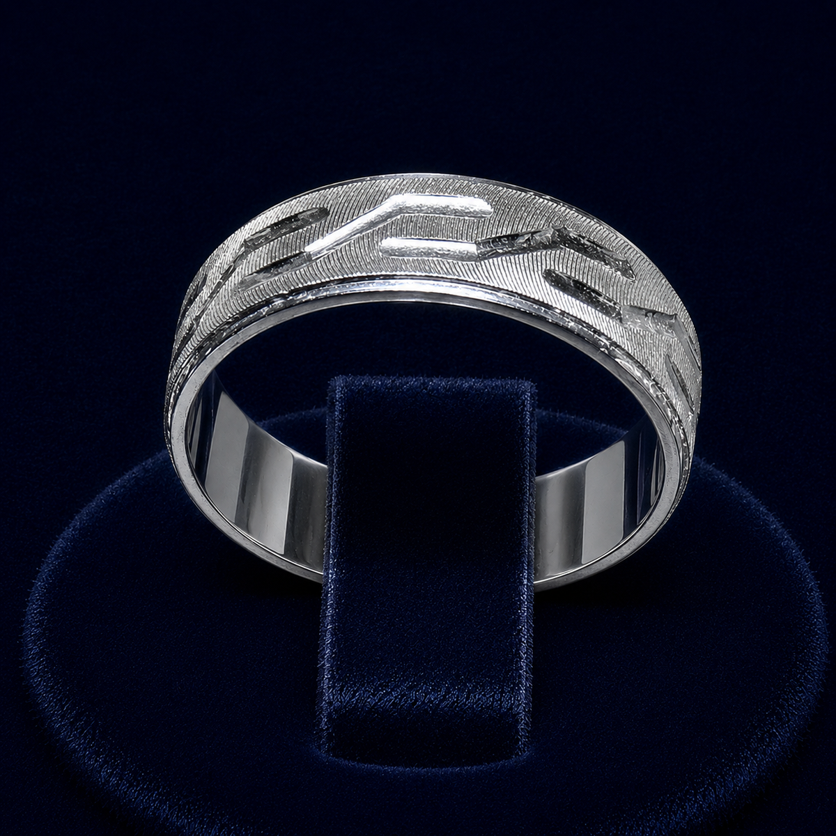 Wave Link Diamond-Cut Dome Ring