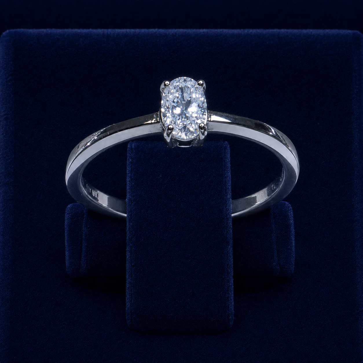 1 CT Oval-Cut Moissanite Solitaire Ring