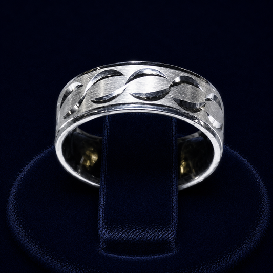 Diamond-Cut Wave Band Ring