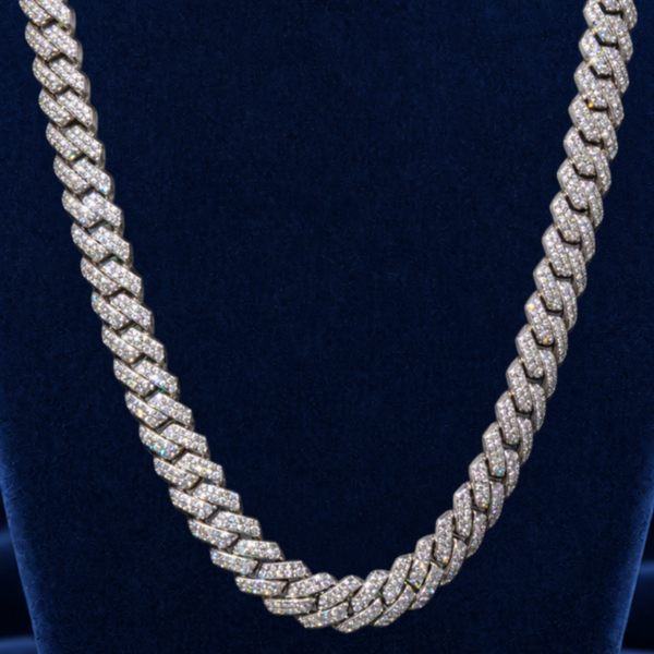 VVS Moissanite Prong Cuban Link Chain