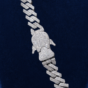VVS Moissanite Prong Cuban Link Chain