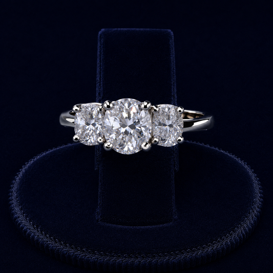 5 CT Oval-Cut VVS Moissanite Diamond Three-Stone Engagement Ring