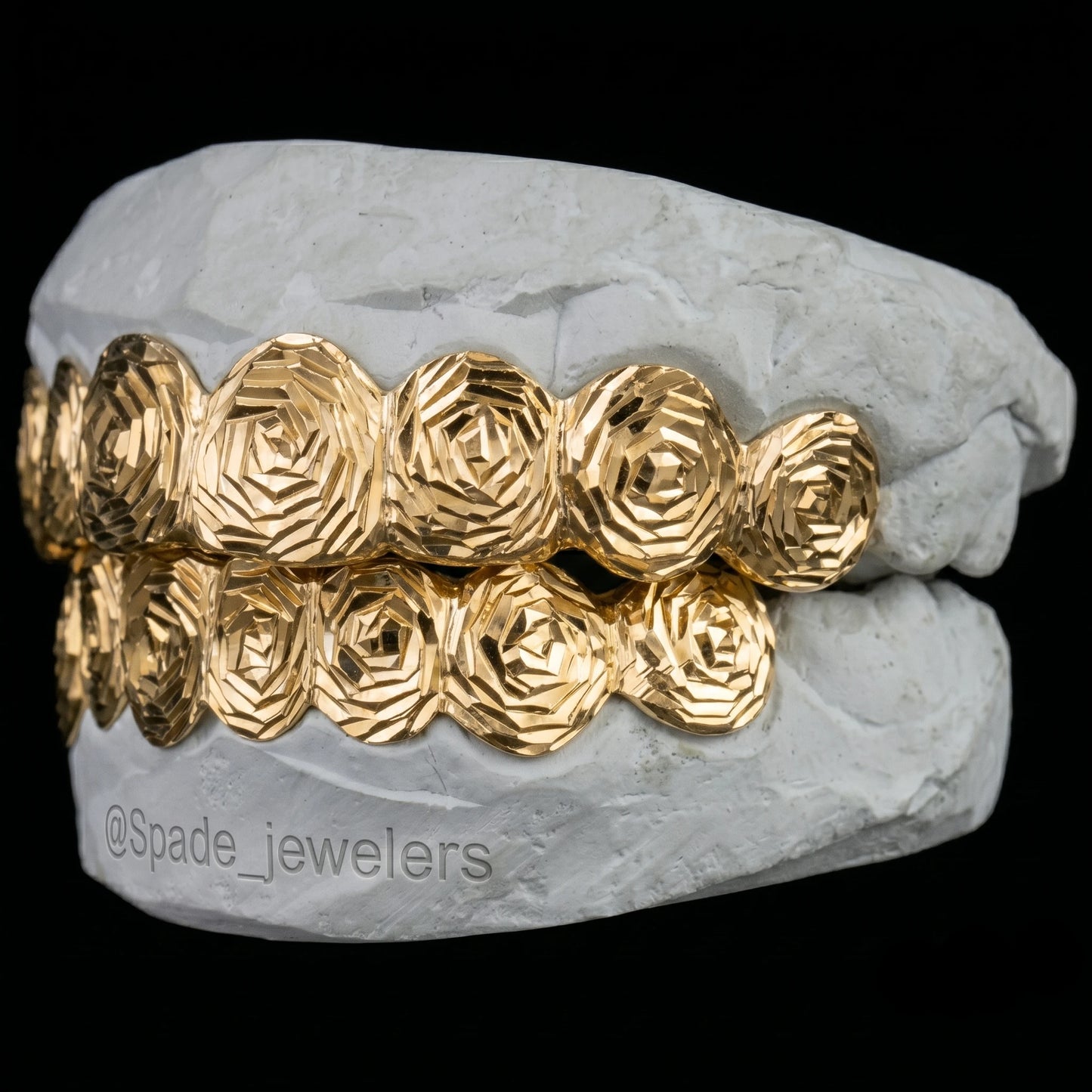 Custom Grillz 14k gold (GLDN-SOLID-FLORAL)