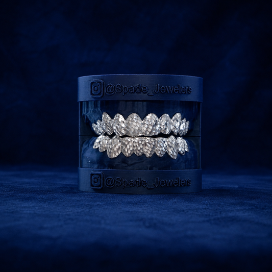 Scale-Cut Grillz