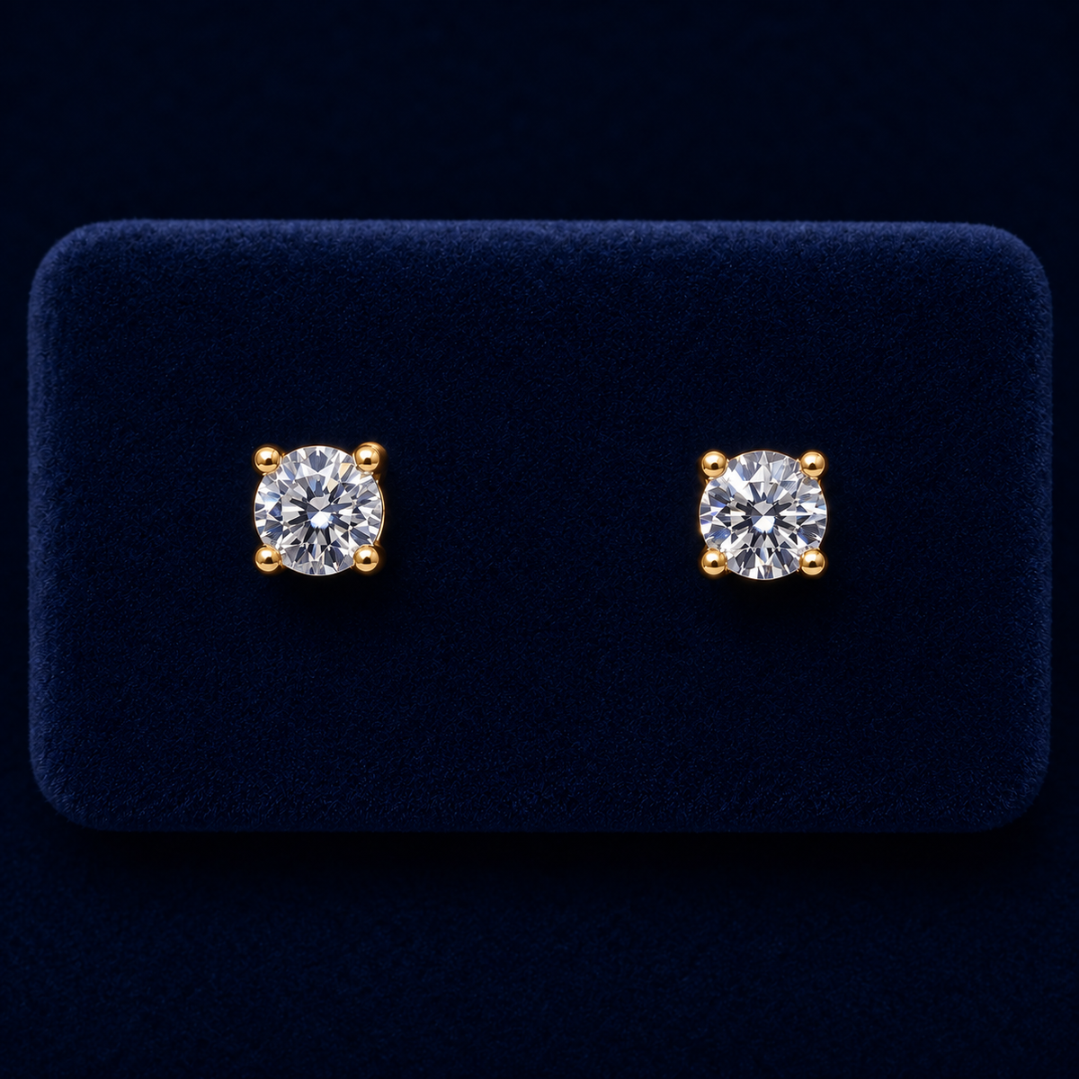 Small Round Solitaire Stud Earrings